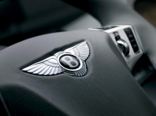 Внедорожник Bentley появится в 2015 году с мотором W12. 2013 год российской истории