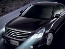 В России начинаются продажи обновленной Nissan Teana